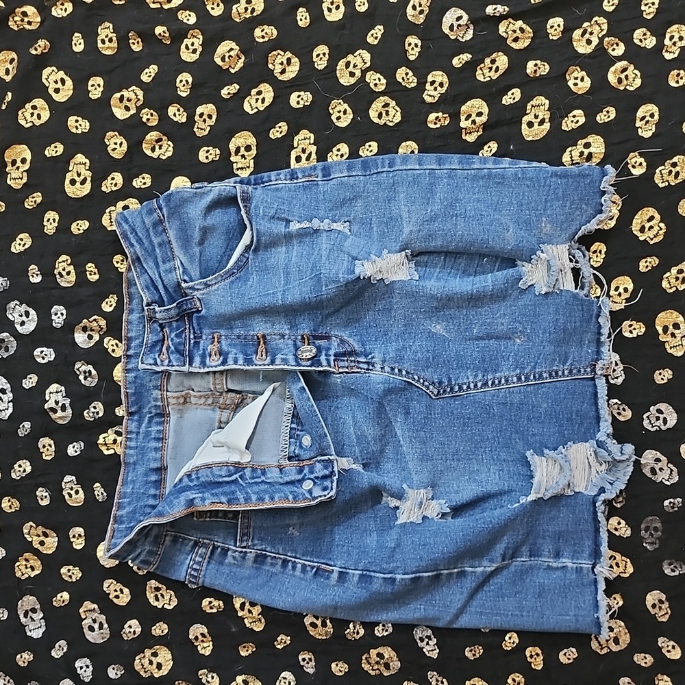 SHEIN DISTRESSED JEAN SKIRT